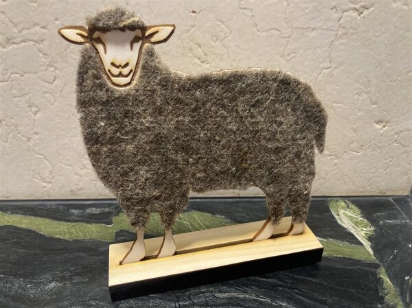 Holzschaf mit brauner echter Schafswolle